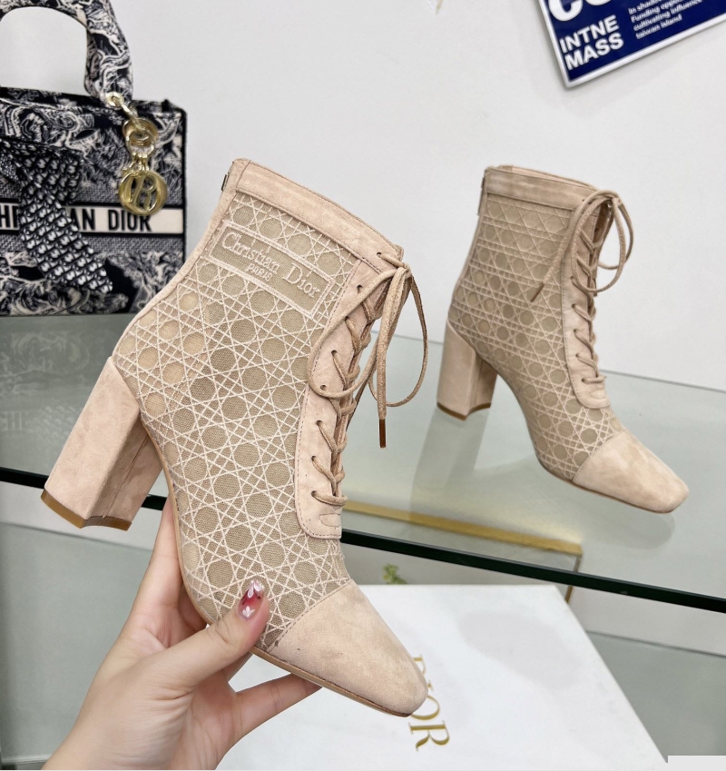 ch**an D*or boots